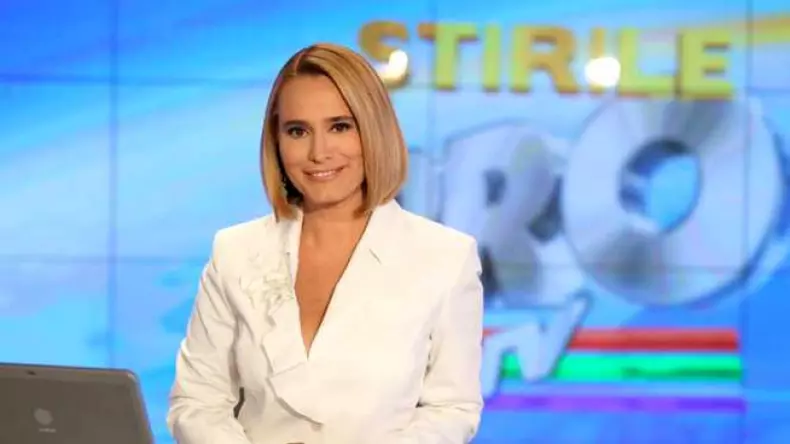 andreea-esca-socheaza-ar-trebui-sa-renunt-ce-se-va-intampla-de-acum-cu-stirile-pro-tv-318268