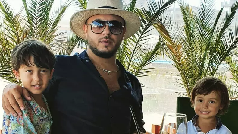 Gabi-Bădălău-și-fiii-lui-1-1280x720