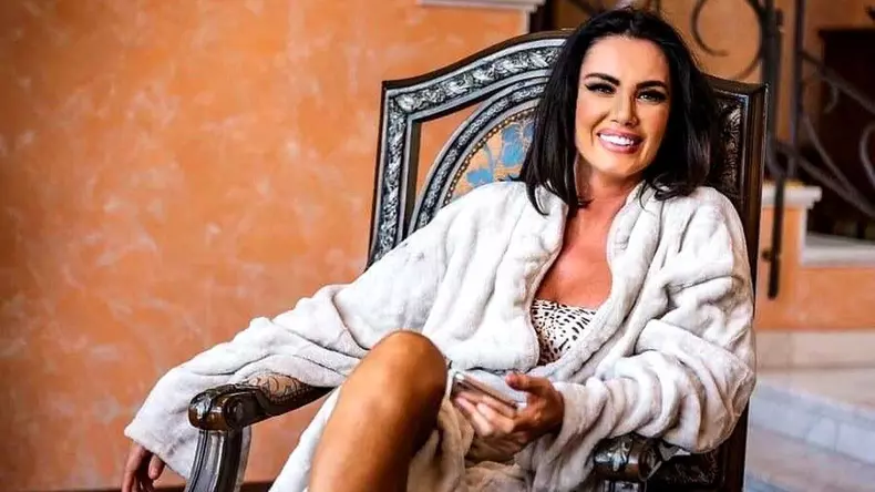 Oana-Zavoranu-sacrificiul