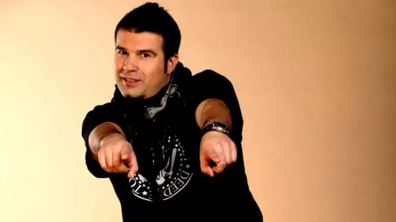 Edi-Stancu-Splash-vedete-la-apa-