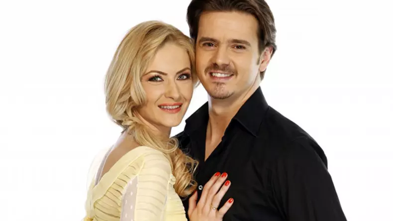 Elwira-și-Mihai-Petre-au-devenit-părinți-1280x720