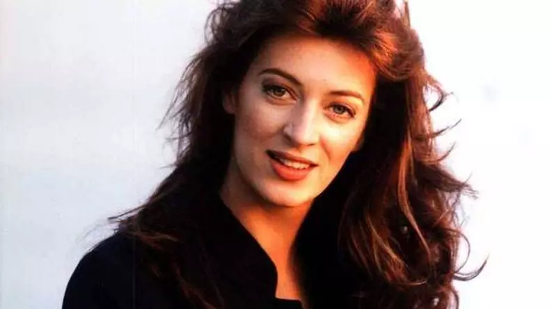 Laura-Stoica-1280x720