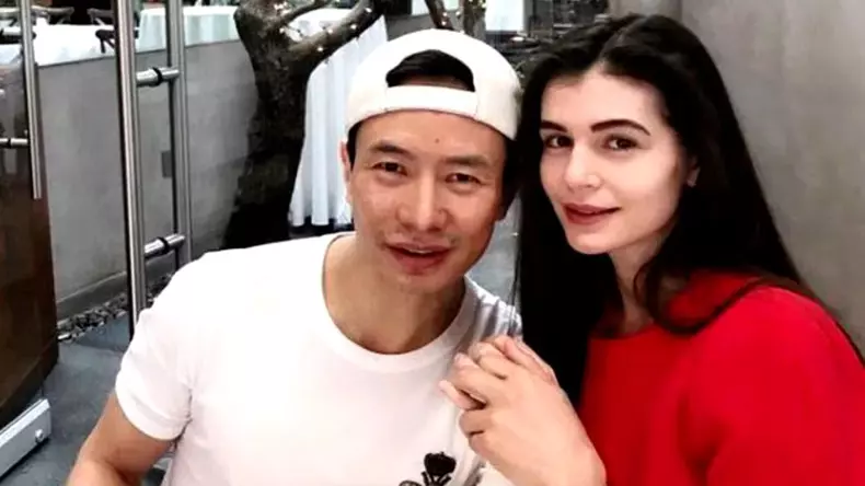 monica-gabor-si-mr-pink-cand-erau-un-cuplu-1