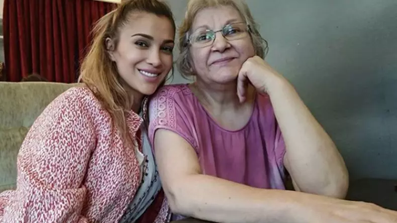 lora-si-mama-ei.jpg1_