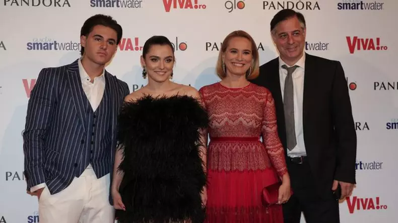 Eveniment-de-milioane-in-familia-Andreei-Esca.-Alexia-Eram-si-Mario-Fresh-au...