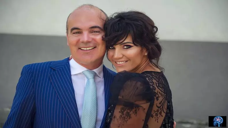 Florin, sotia lui Rares Bogdan