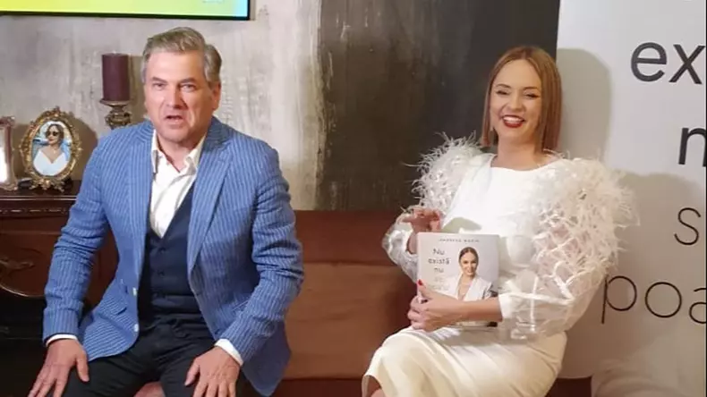 MIRCEA RADU la lansarea cartii Andreeei Marin