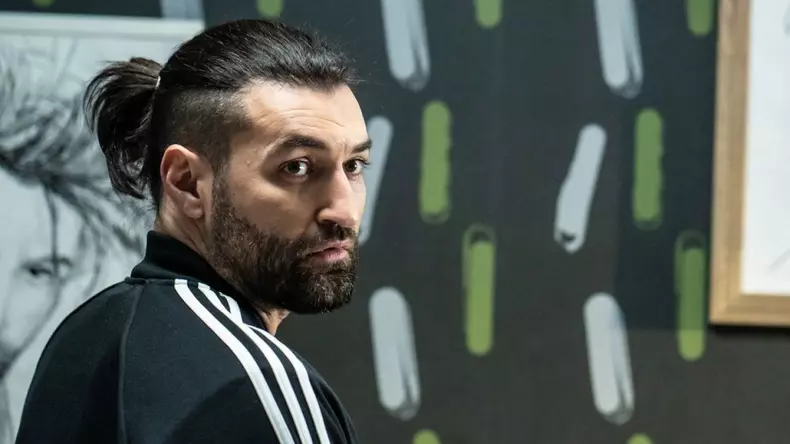 smiley-lanseaza-zpana-la-tine-o-piesa-despre-inceputul-vietii-in-trei_2_size24