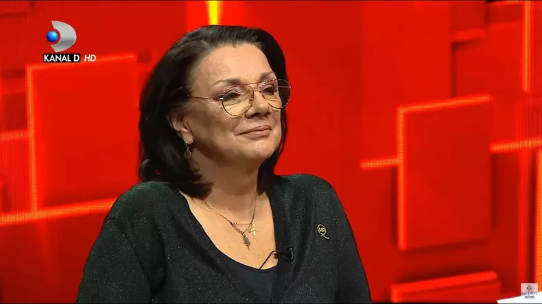 Carmen Tanase la Denise Rifsai
