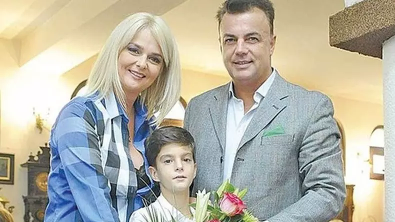 Iata-cum-arata-fiul-Iulianei-Marciuc-si-al-lui-Adrian-Enache-2