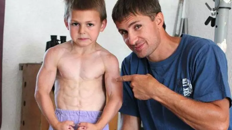 cum-arata-giuliano-stroe-micul-hercule-la-14-ani-1-1280x720-1