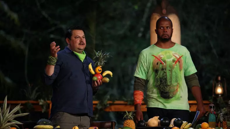 sunt-celebru-scoate-ma-de-aici