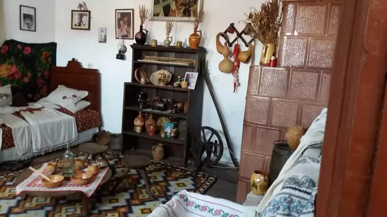 558.Casa_memorial_Amza_Pellea_1931_1983_3