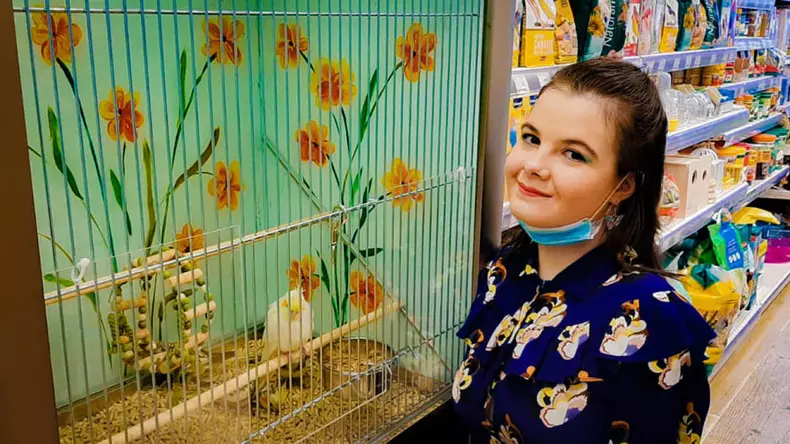 lorelai-mosnegutu1-1280x720-1