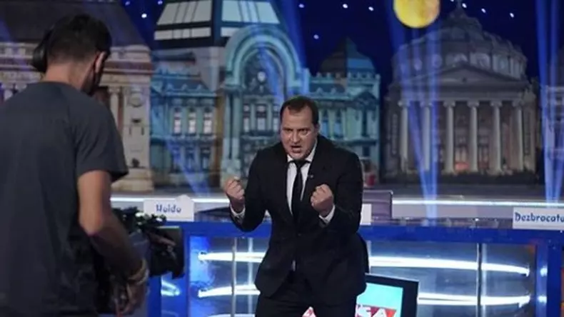 serban-huidu-cronica-carcotasilor-concediat