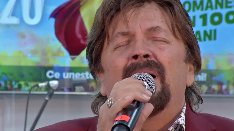 adrian daminescu rtist