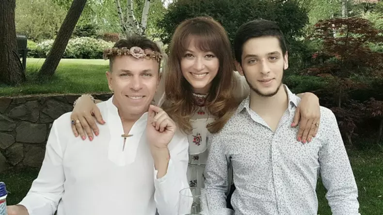 cine-este-si-cu-ce-se-ocupa-fiul-ancai-turcasiu-la-22-de-ani-1