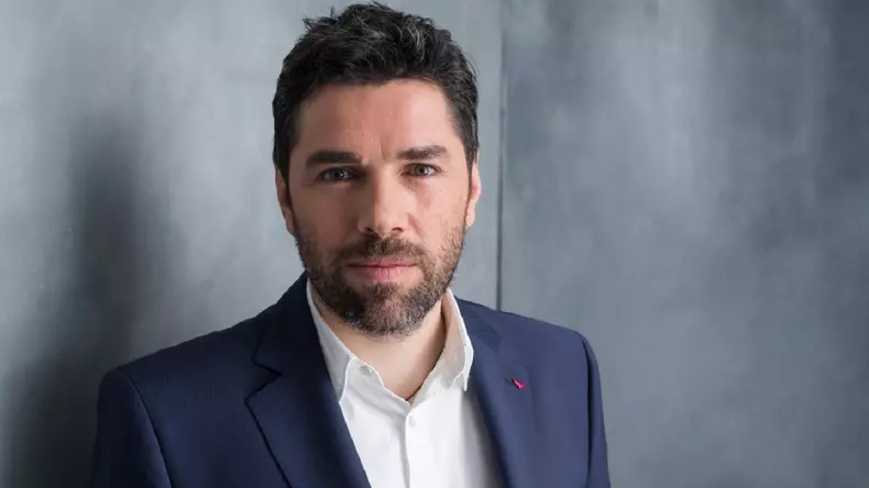 alex dima a fost profesor de religie