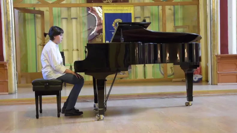 Eduard Dragu Sălăgean pianist