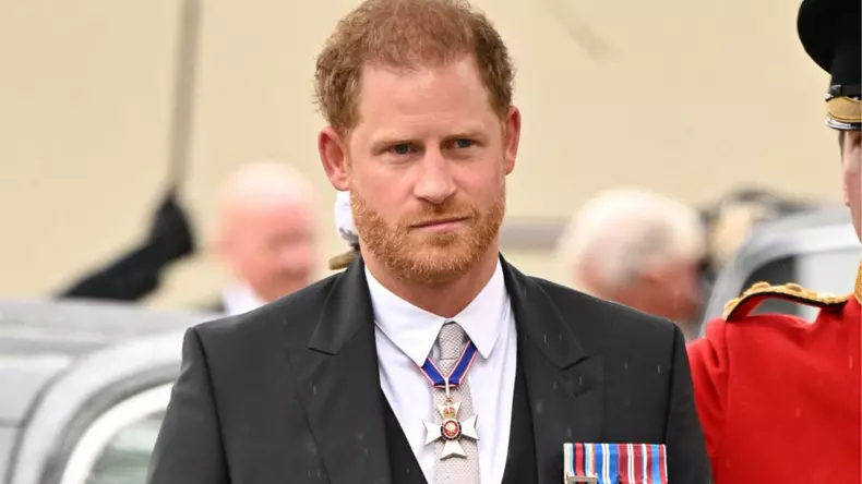 Gestul făcut de Prințul Harry la încoronarea tatălui său, Regele Charles