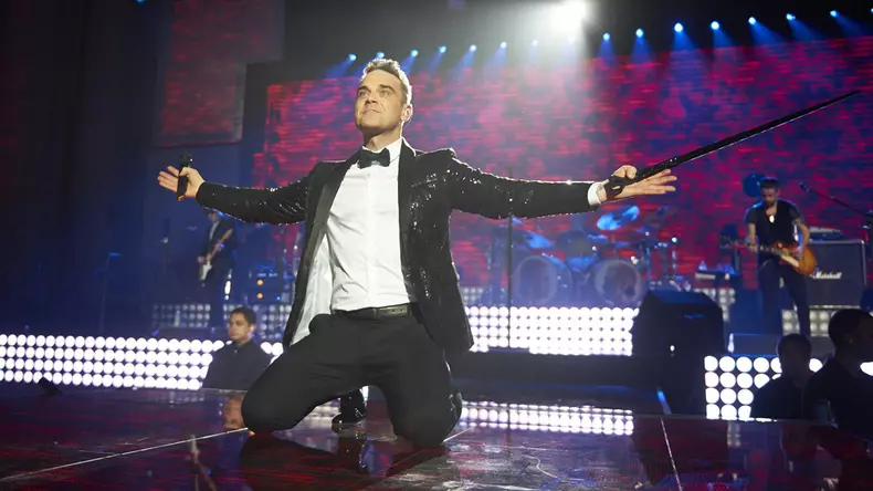 robbie williams pe scena