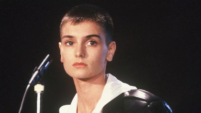 hit Sinead O'Connor