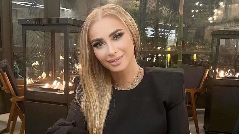 imagini-cu-anamaria-prodan-care-nu-pot-fi-uitate-niciodata.-momentul-in-care-a-pozat-in-cel-mai-provocator-mod