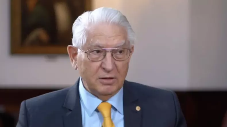 prof-dr-vlad-ciurea-dusmani-ai-creierului-remedii-pentru-sanatatea-mintala-794081