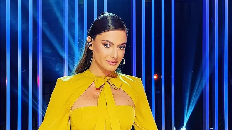 raluka-detalii-nestiute-despre-trecutul-sau-1-crop-1642057110
