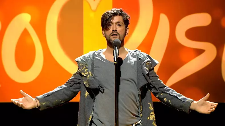 cezar ouatu cantaret