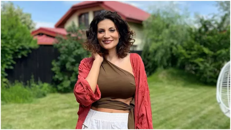ioana-ginghina-1