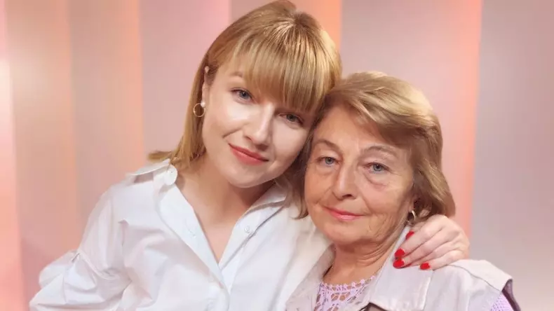 alexandra-ungureanu-si-mama-sa-anca