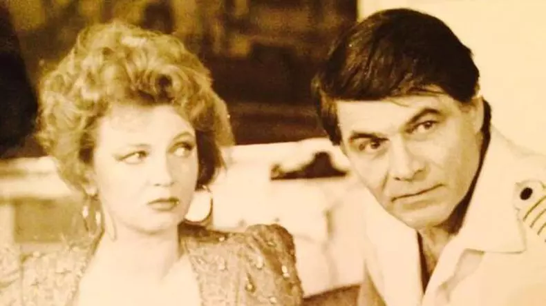 e6d8aff8deb318389f92f44bb6279b24