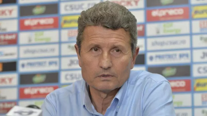 multeeescu