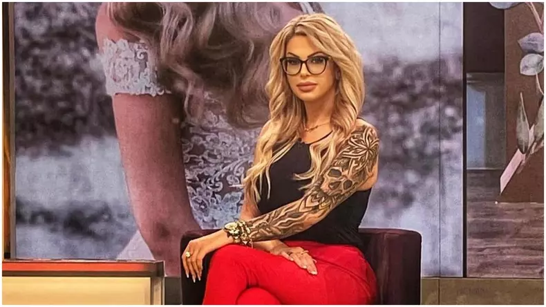nora de la mireasa5