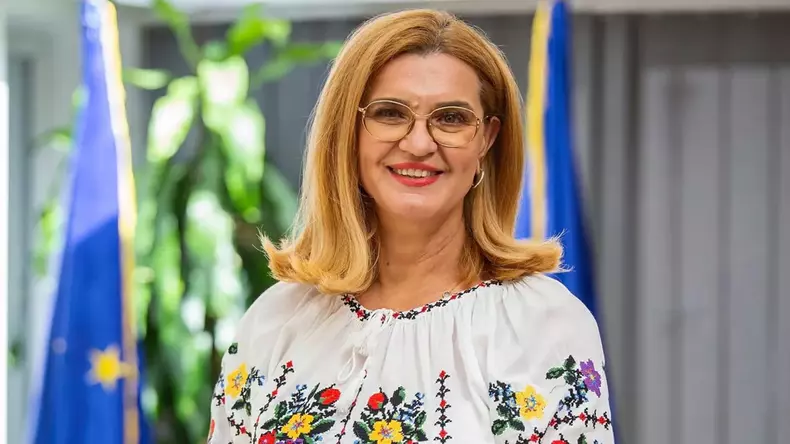 Elisabeta Lipă1