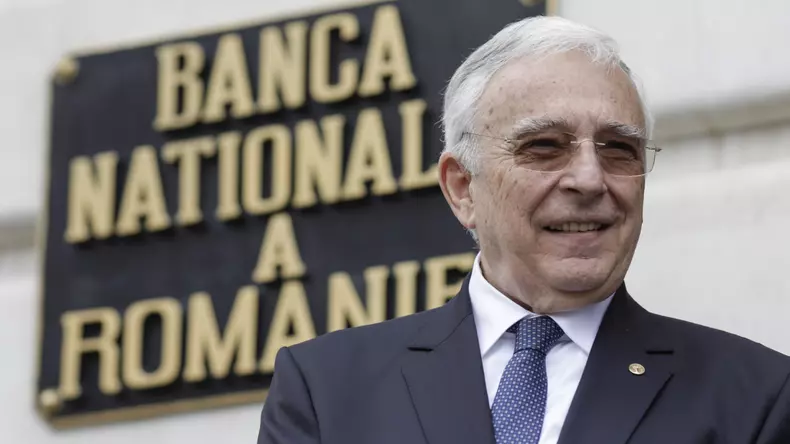 Mugur Isărescu3