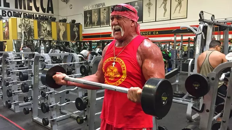 Hulk-Hogan-a-murit-5