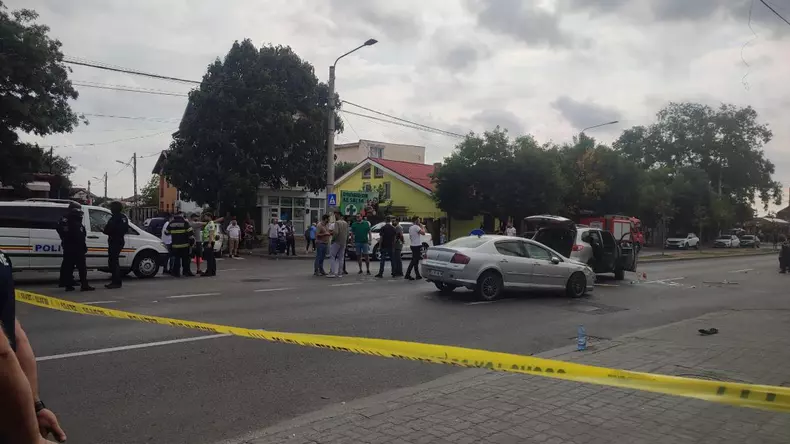 bataie-cu-bate-si-topoare-in-craiova-un-barbat-a-murit-si-alti-patru-au-fost-raniti-1006959