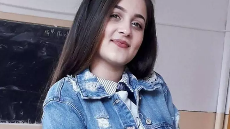 luiza melencu2