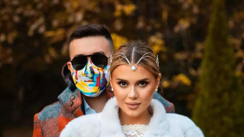 Emily-Burghelea-sot (1)