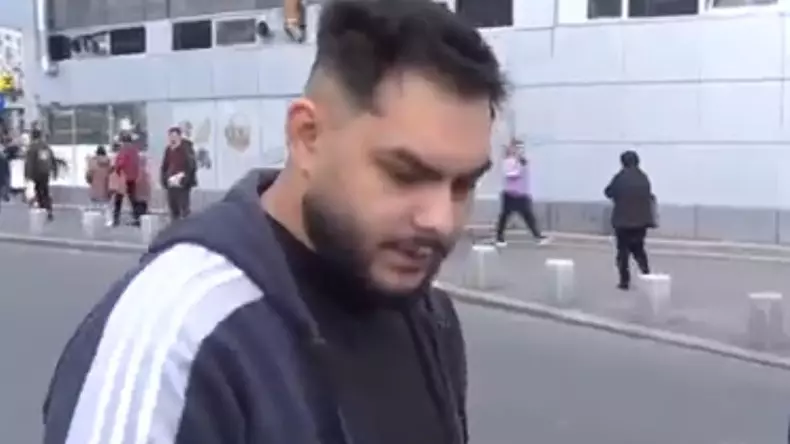 soferul-care-a-lovit-o-mama-si-pe-fetita-ei-pe-trecerea-de-pietoni-a-fost-retinut-camerele-video-au-surprins-momentul-accidentului-1014690