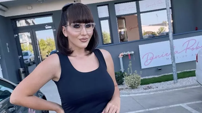 dana-roba--crop-1746900086
