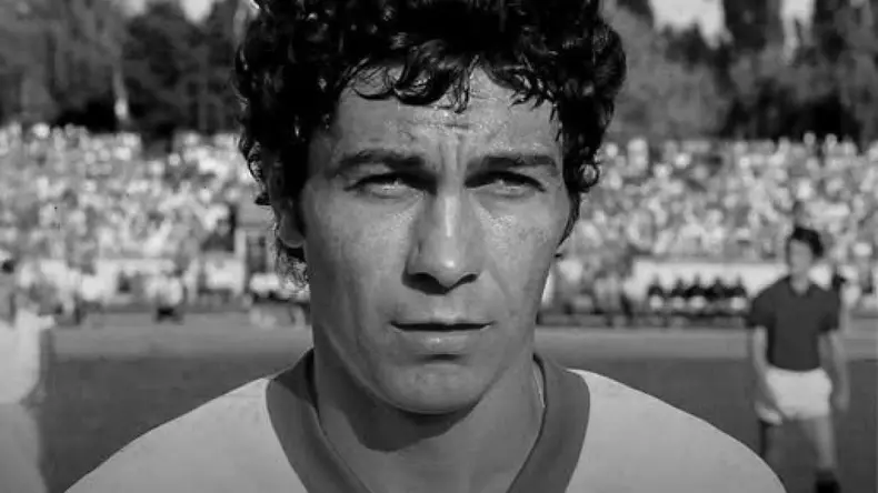 dinamo-bucuresti-dupa-moartea-lui-mircea-lucescu-nu-este-doar-o-pierdere-este-despartirea-de-o-parte-din-propria-identitate-1059127