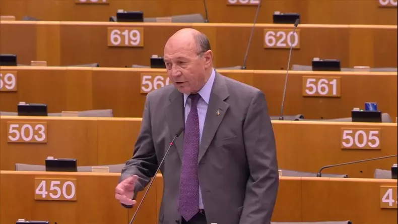traian băsescu2