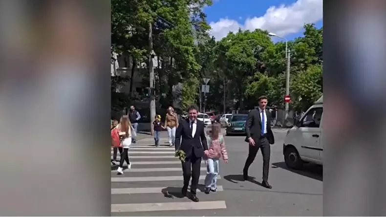 nicusor dan prima zi de scoala1