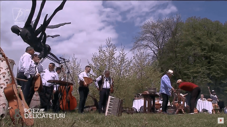 poezie-si-delicateturi