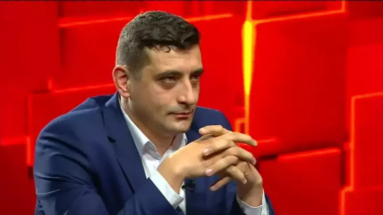 George-Simion-si-Ilinca-Munteanu-sa-u-casatorit-civil-4