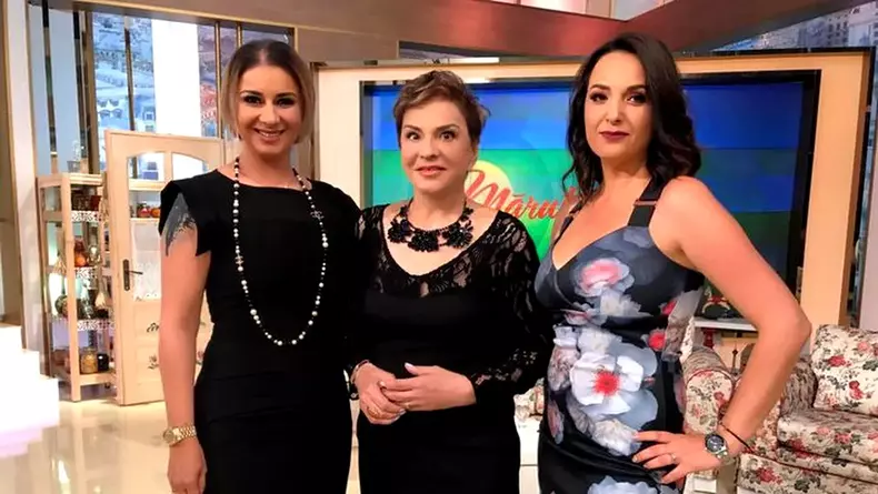 ionela prodan si fiicele sale