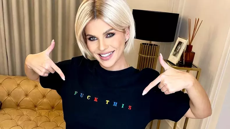 cristina vasiu s a casatorit